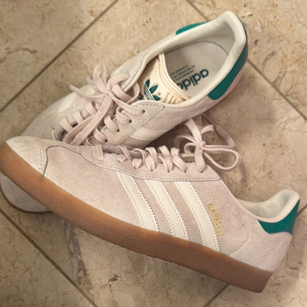 Adidas Women's Cream and Teal Sneakers